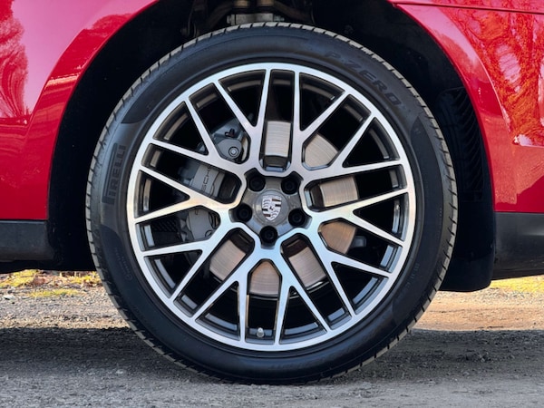 Used Porsche Macan 2021 for sale - 73900132: Photo 25
