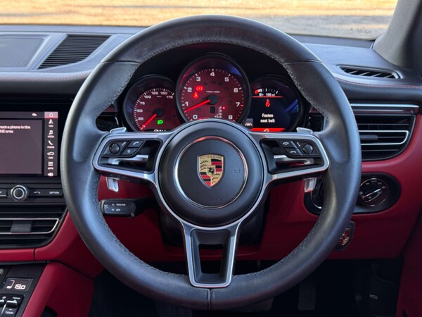 Used Porsche Macan 2021 for sale - 73900132: Photo 26