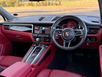 Used Porsche Macan 2021 for sale - 73900132: Photo