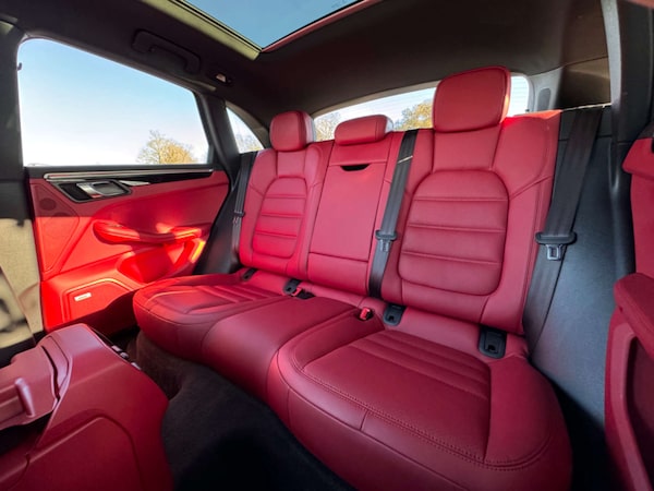 Used Porsche Macan 2021 for sale - 73900132: Photo 7