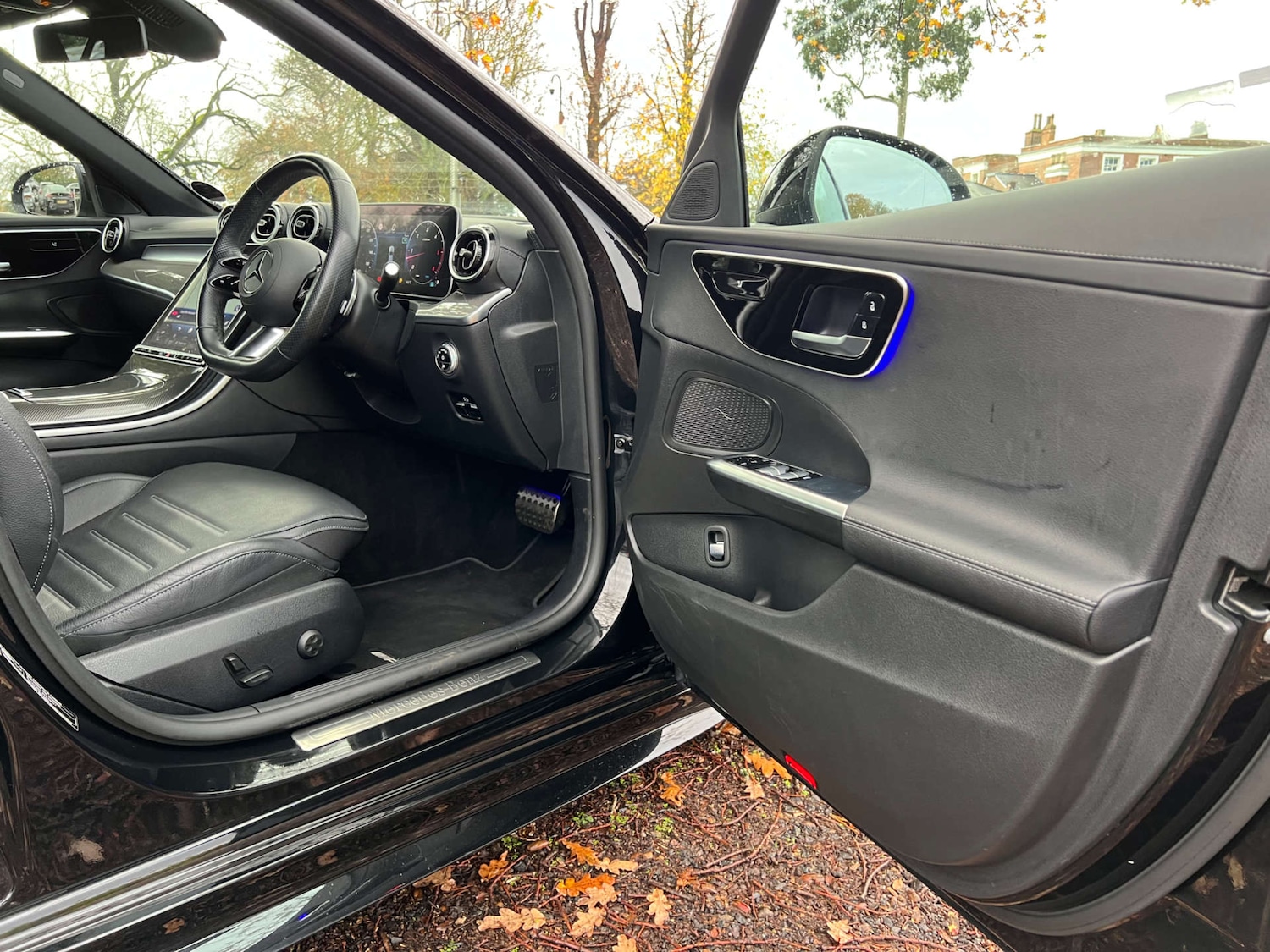 Used Mercedes-Benz C Class 2023 for sale - 76569737: Photo 32