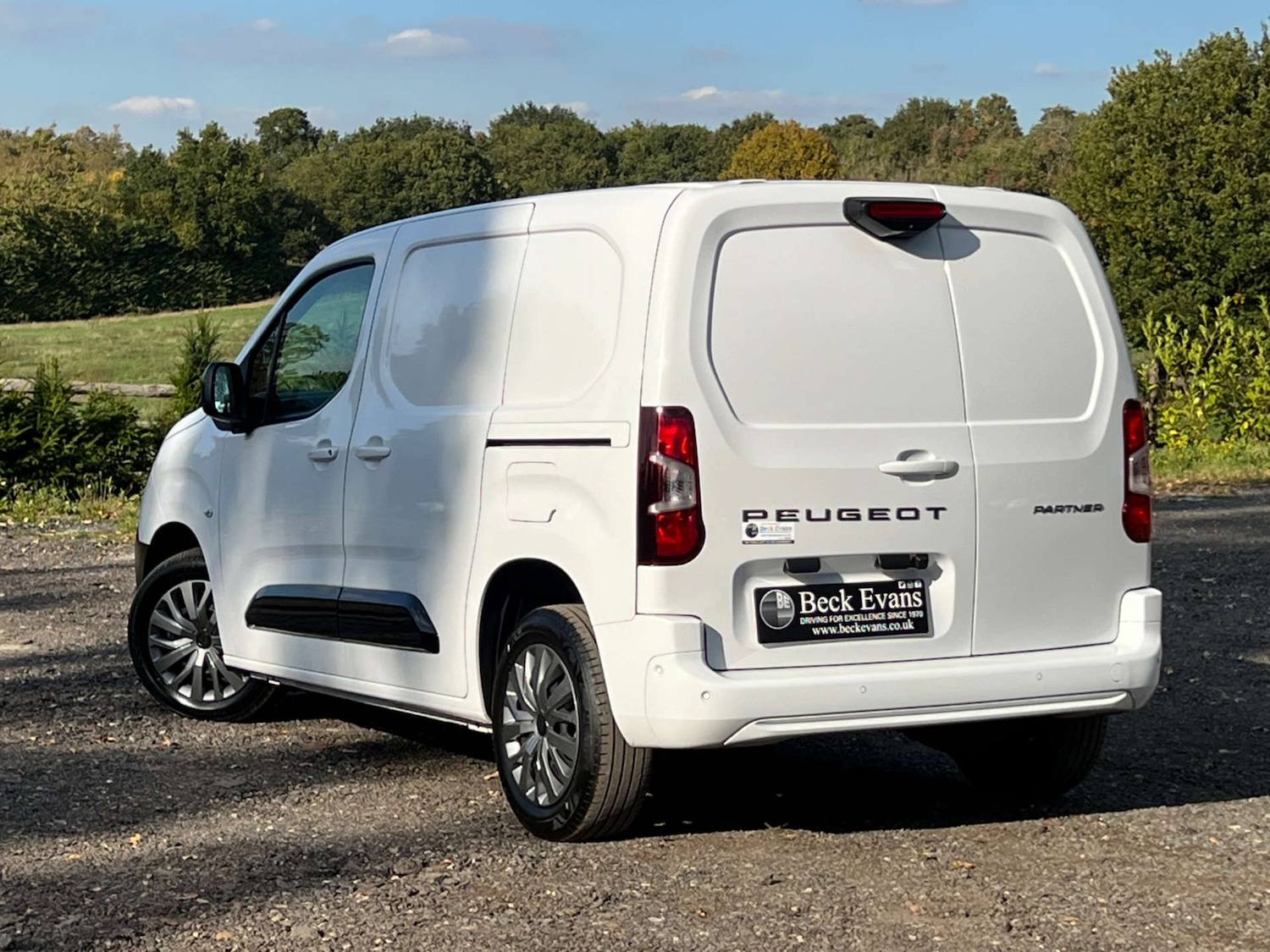 Used Peugeot Partner 2024 for sale - 76077945: Photo 19