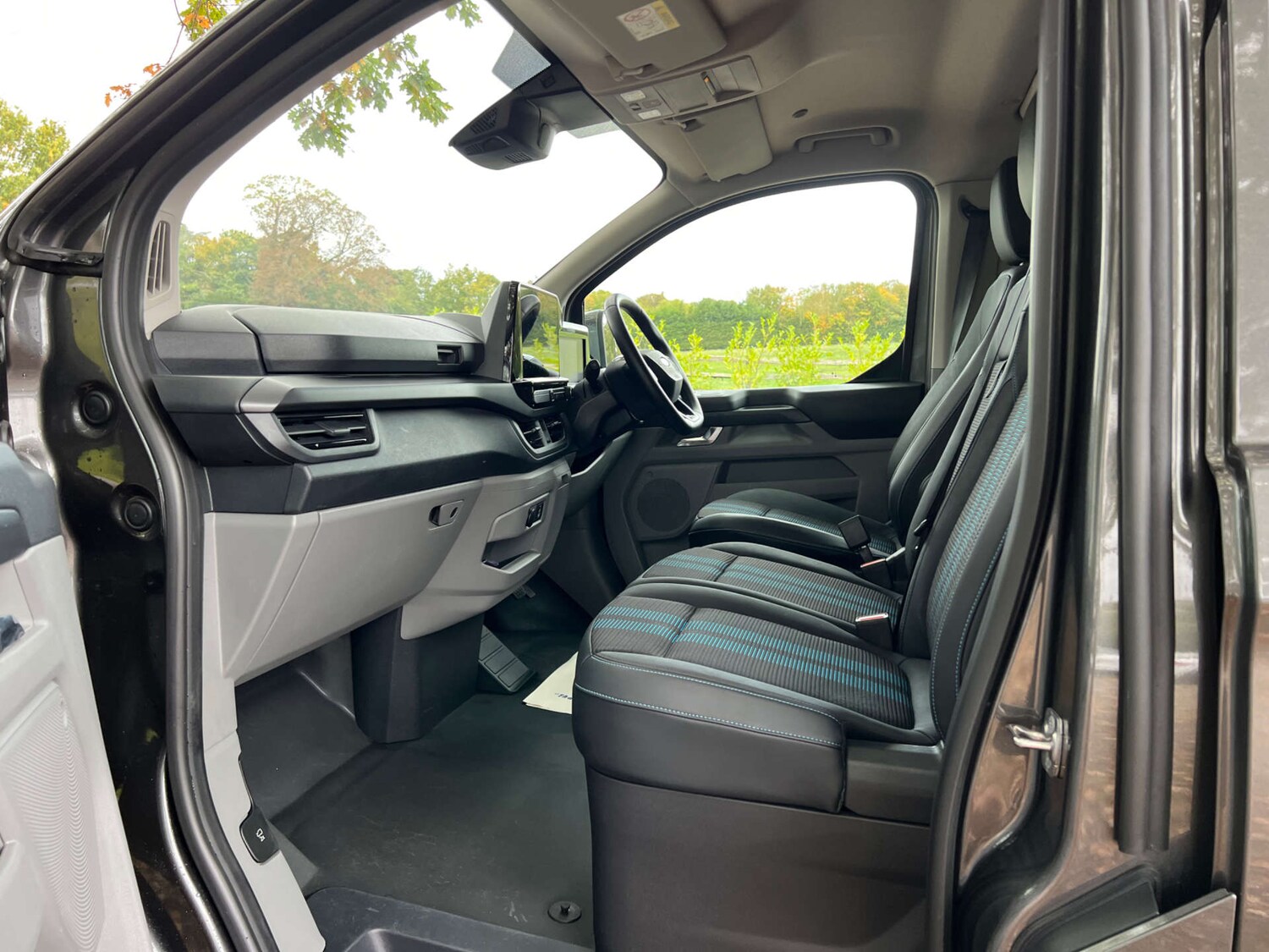 Used Ford Transit Custom 2024 for sale - 76197186: Photo 35