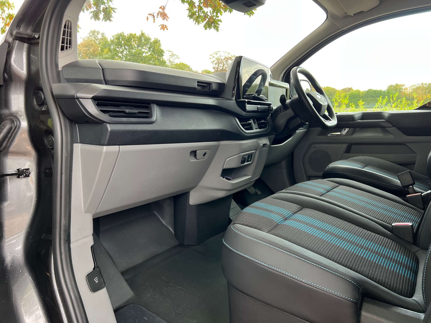 Used Ford Transit Custom 2024 for sale - 76197186: Photo 37