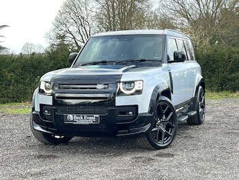 Used Land Rover Defender 2023 for sale - 77523109: Photo