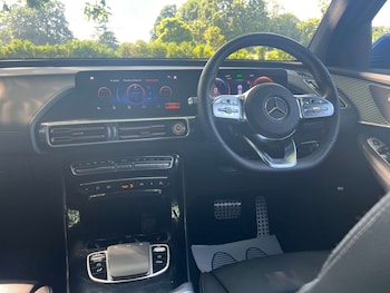 Used Mercedes-Benz EQC 2023 for sale - 78997005: Photo