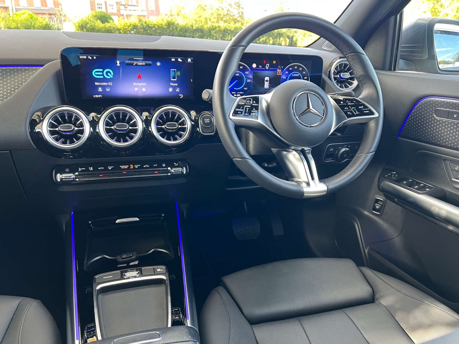 Used Mercedes-Benz EQA 2025 for sale - 76354268: Photo 4