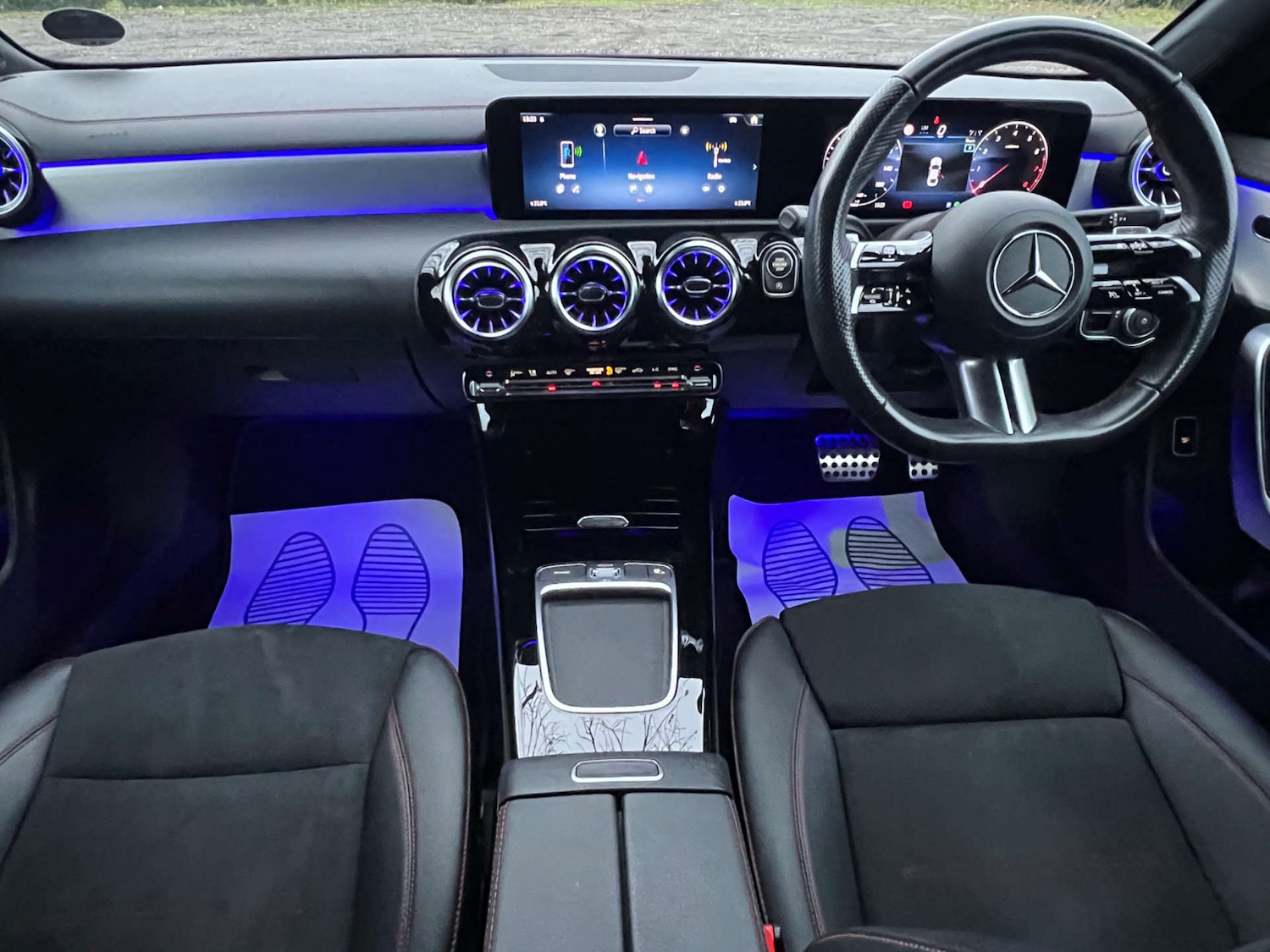 Used Mercedes-Benz CLA 2023 for sale - 77022336: Photo 2