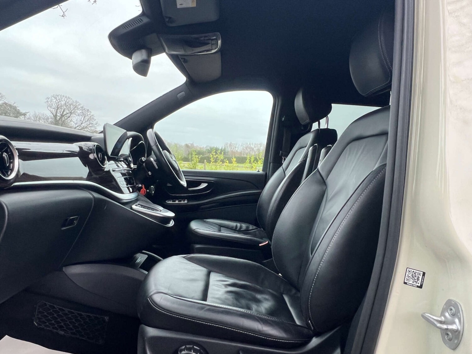 Used Mercedes-Benz V-Class 2021 for sale - 77045737: Photo 39