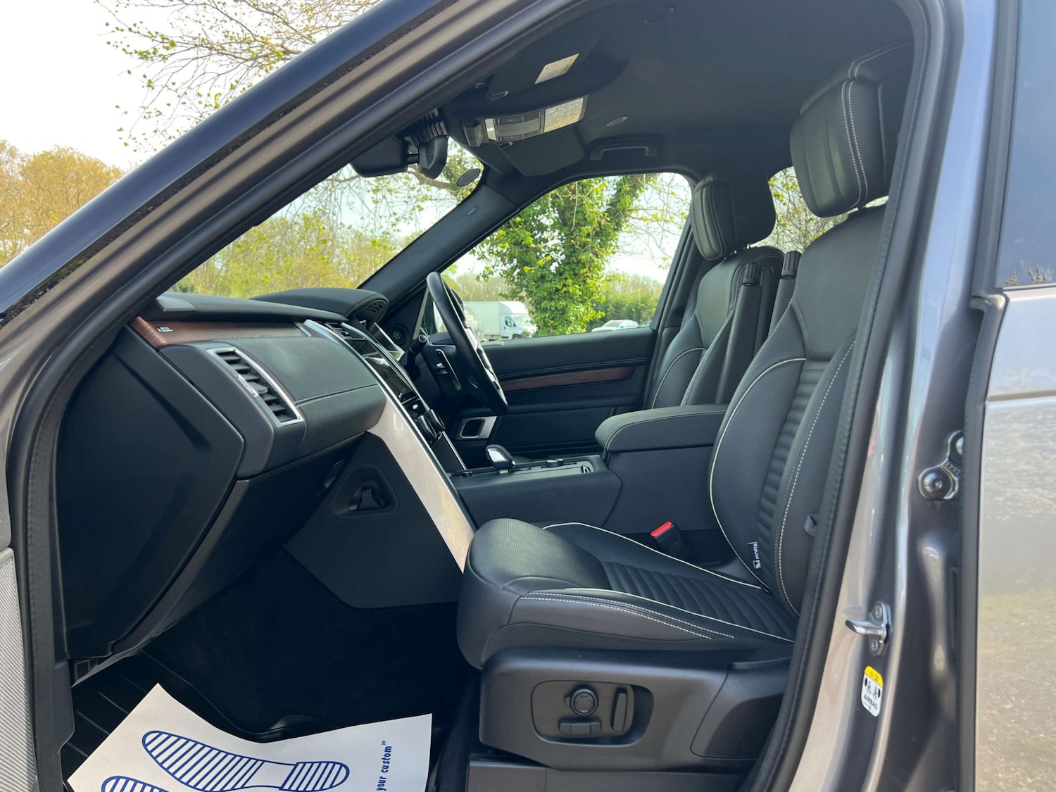 Used Land Rover Discovery 2023 for sale - 78196749: Photo 25