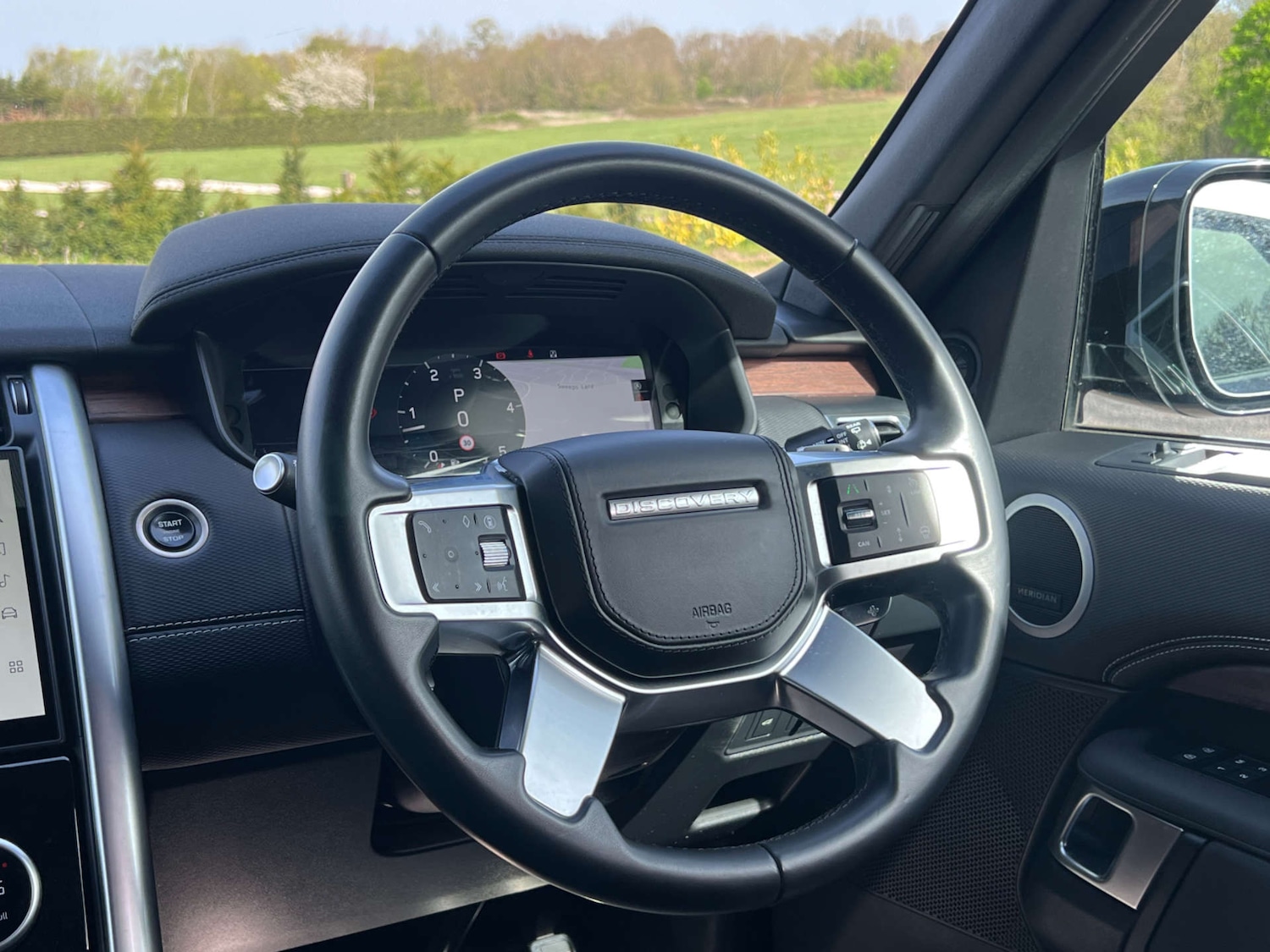 Used Land Rover Discovery 2023 for sale - 78196749: Photo 35