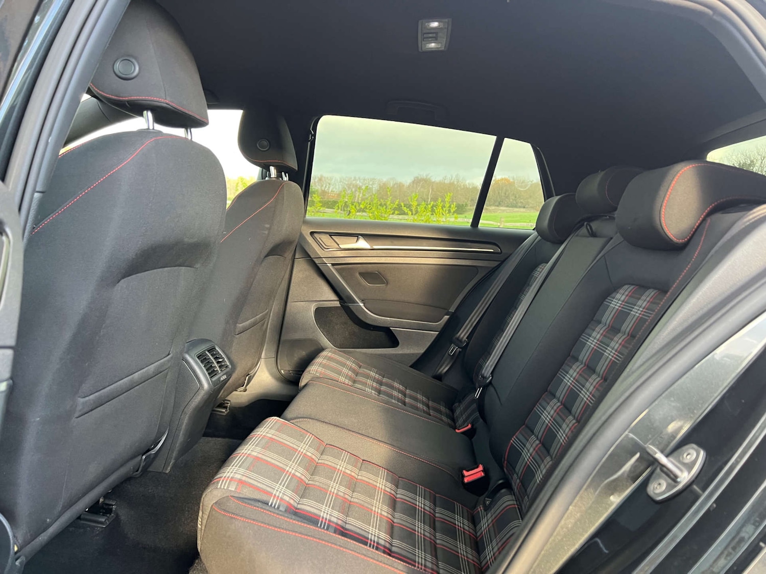 Used Volkswagen Golf 2016 for sale - 76896346: Photo 28