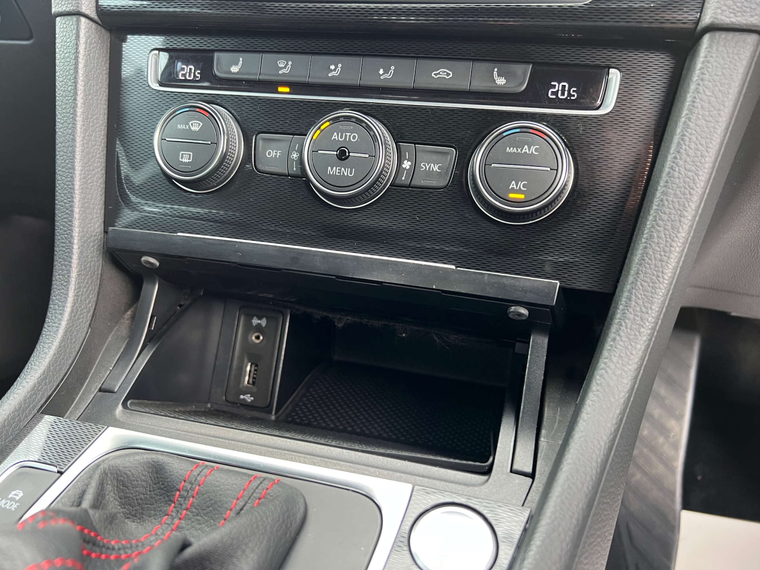 Used Volkswagen Golf 2016 for sale - 76896346: Photo 42