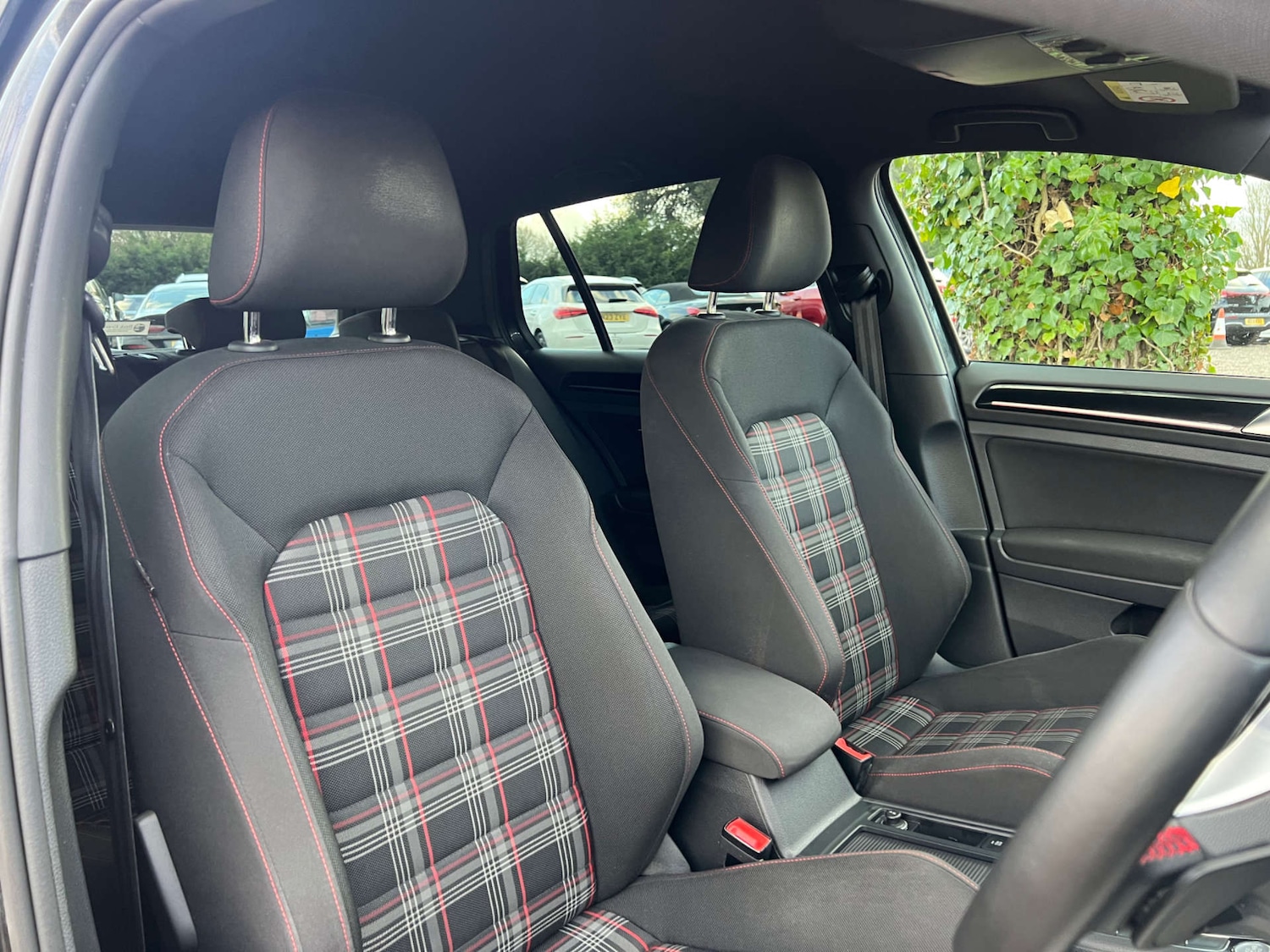 Used Volkswagen Golf 2016 for sale - 76896346: Photo 7