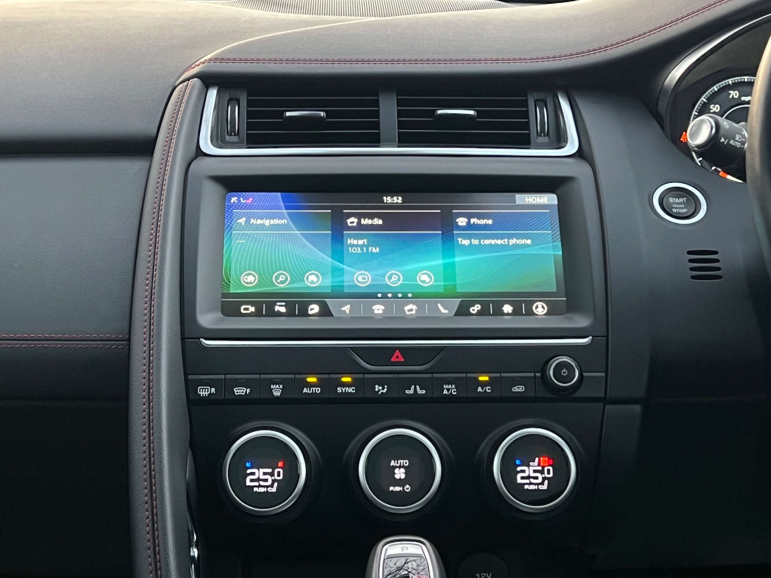 Used Jaguar E-Pace 2020 for sale - 76762536: Photo 41