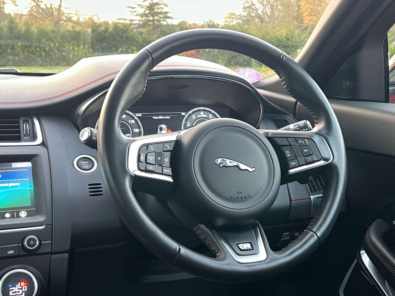 Used Jaguar E-Pace 2020 for sale - 76762536: Photo 44