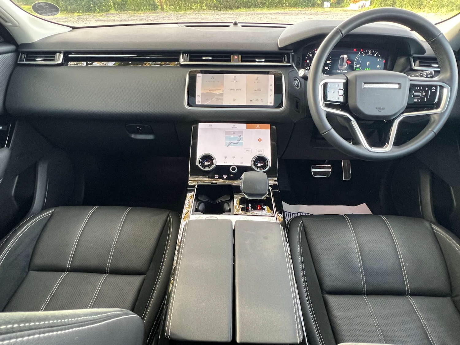 Used Land Rover Range Rover Velar 2023 for sale - 76391179: Photo 40