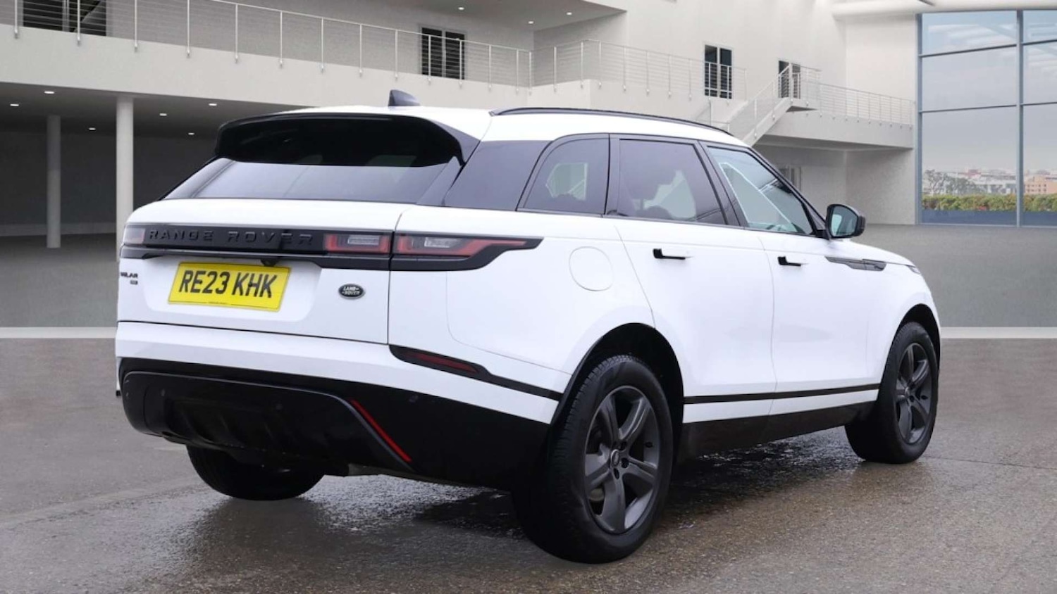 Used Land Rover Range Rover Velar 2023 for sale - 76391179: Photo 5