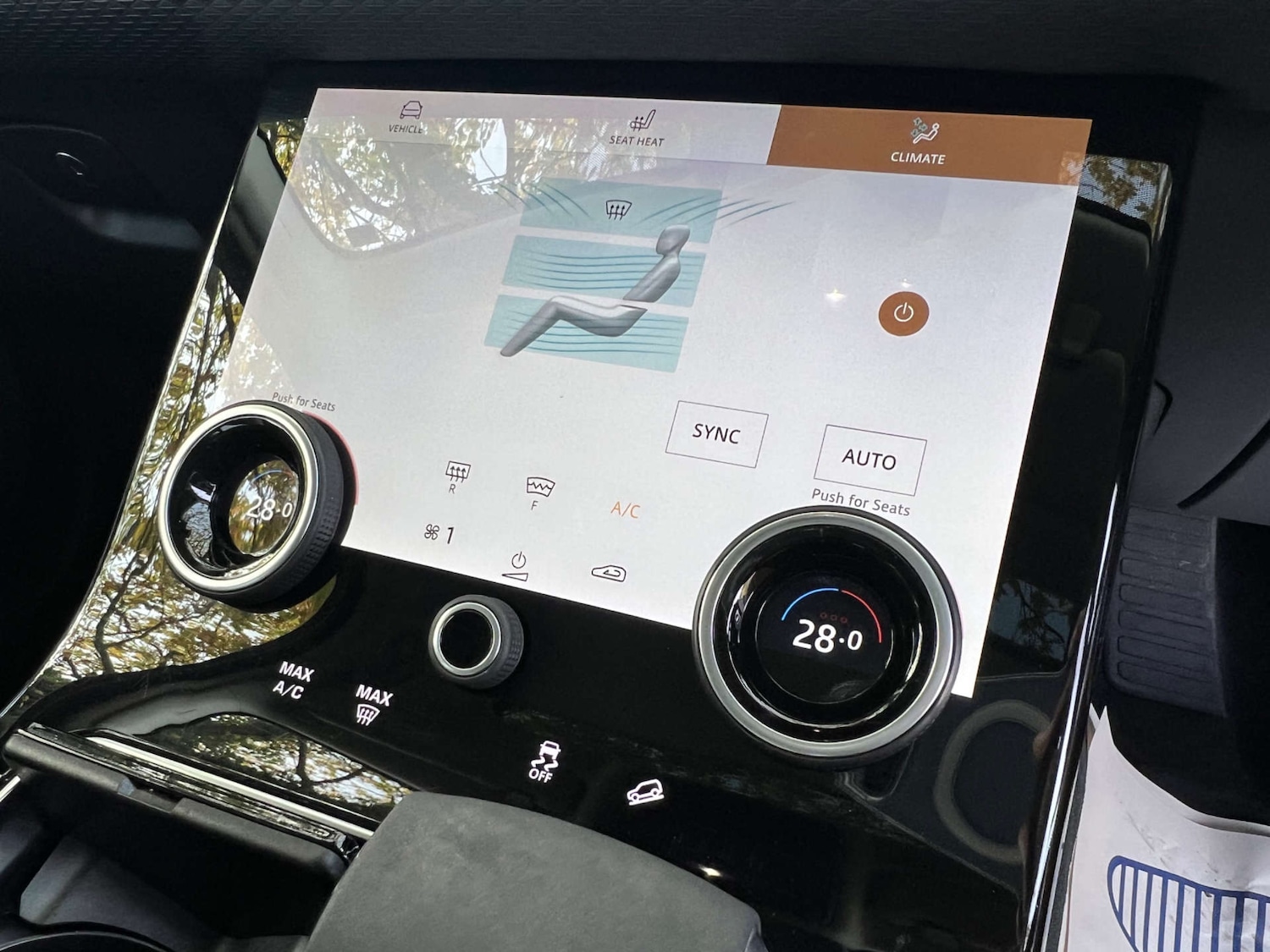 Used Land Rover Range Rover Velar 2023 for sale - 76391179: Photo 56