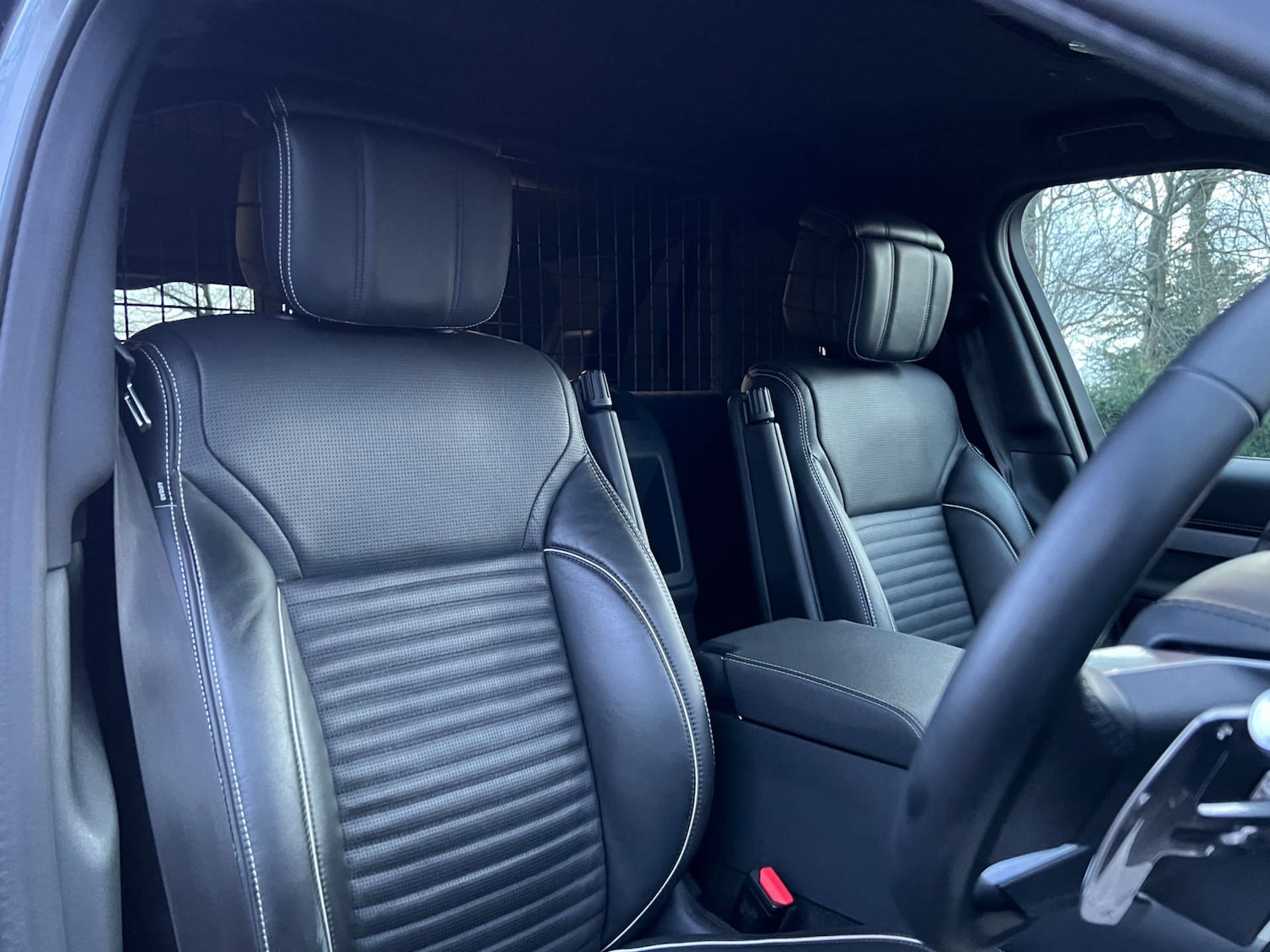 Used Land Rover Discovery 2024 for sale - 77296449: Photo 8