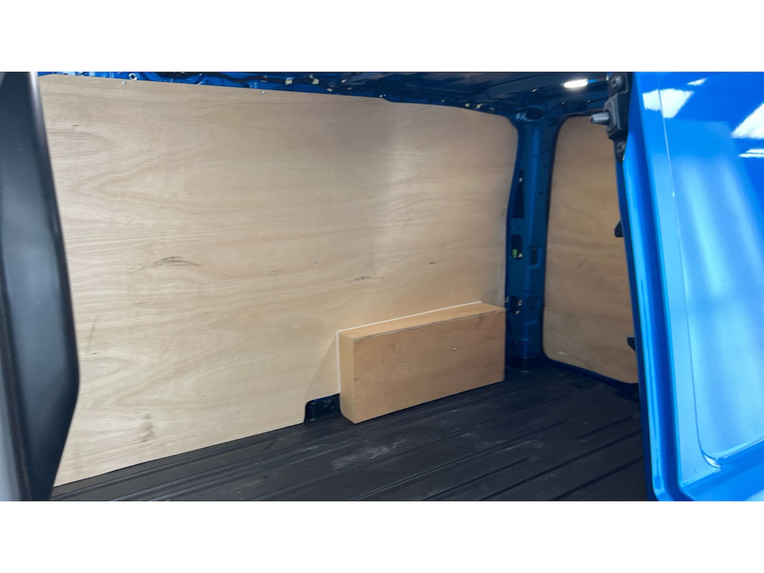 Used Ford Transit Custom 2024 for sale - 76162596: Photo 11