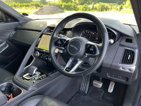 Used Jaguar E-Pace 2021 for sale - 74985064: Photo 26