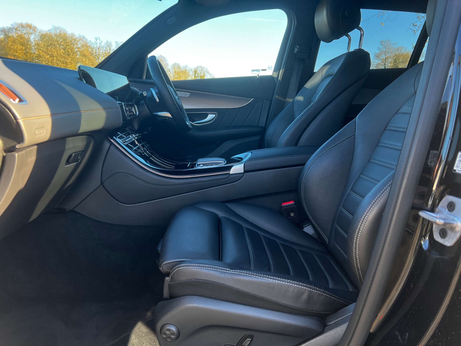 Used Mercedes-Benz EQC 2022 for sale - 76558397: Photo 32