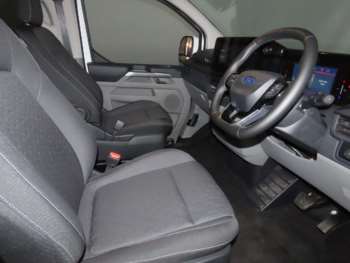 Used Ford E-Tourneo Custom 2024 for sale - 75347683: Photo