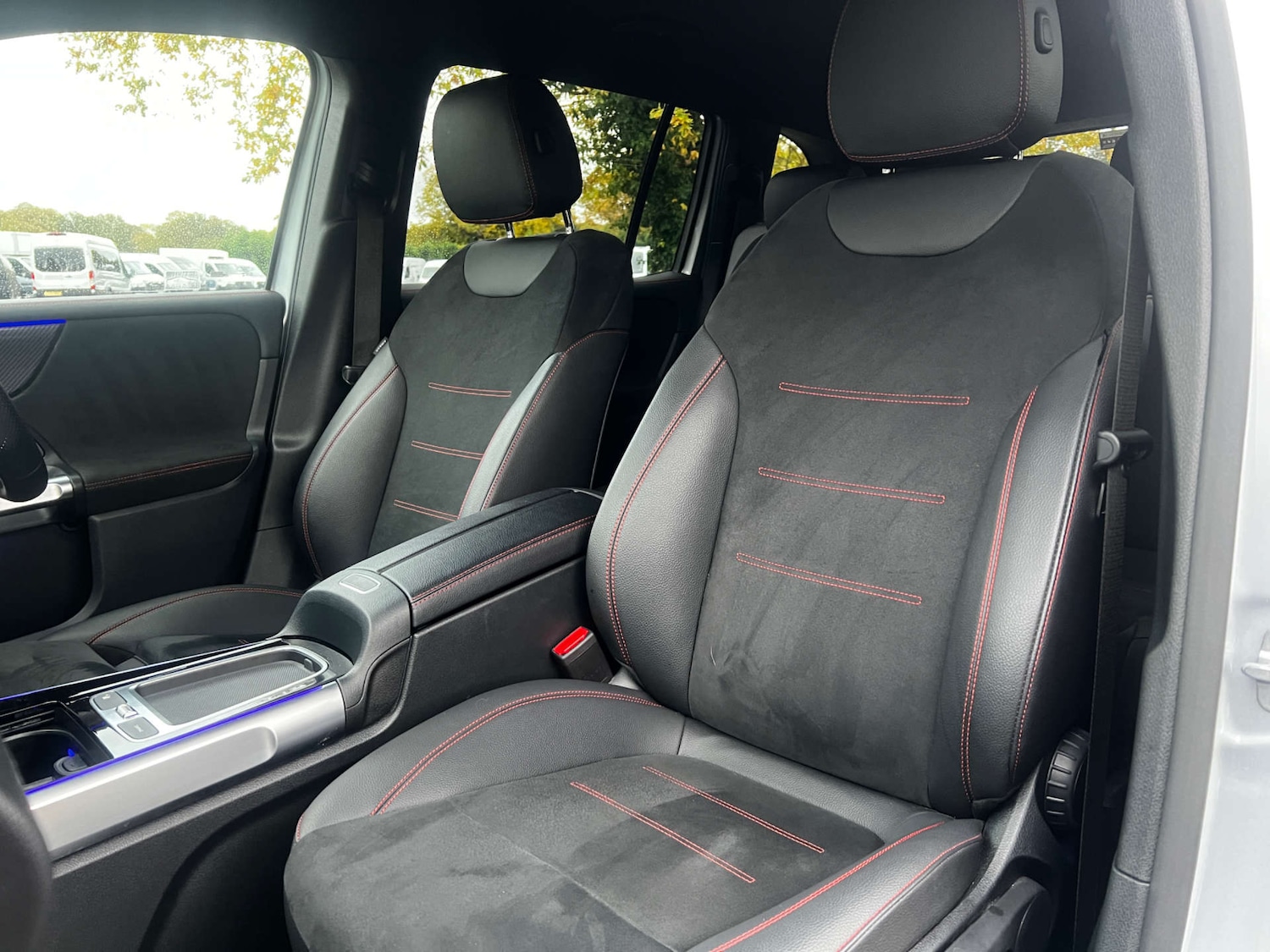 Used Mercedes-Benz GLB 2024 for sale - 76395538: Photo 34