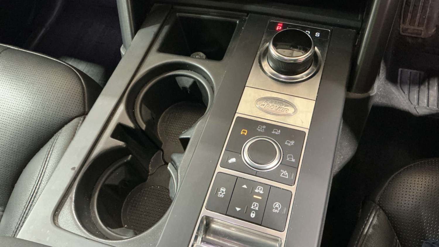 Used Land Rover Discovery 2019 for sale - 76694812: Photo 16