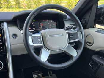 Used Land Rover Discovery 2023 for sale - 74528492: Photo