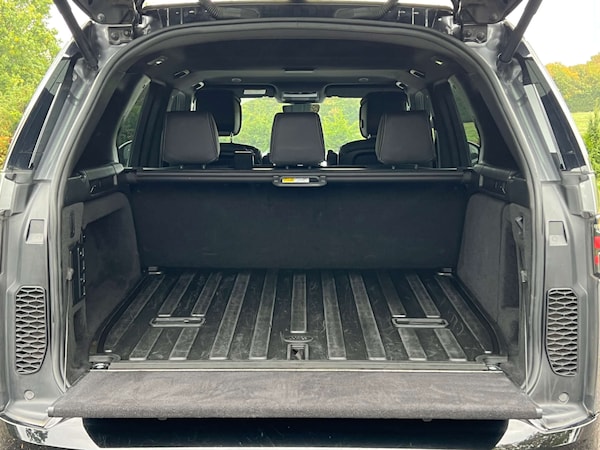 Used Land Rover Discovery 2022 for sale - 76129224: Photo 11