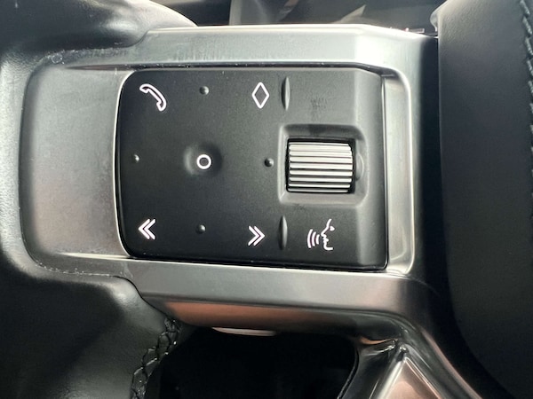 Used Land Rover Discovery 2022 for sale - 76129224: Photo 50