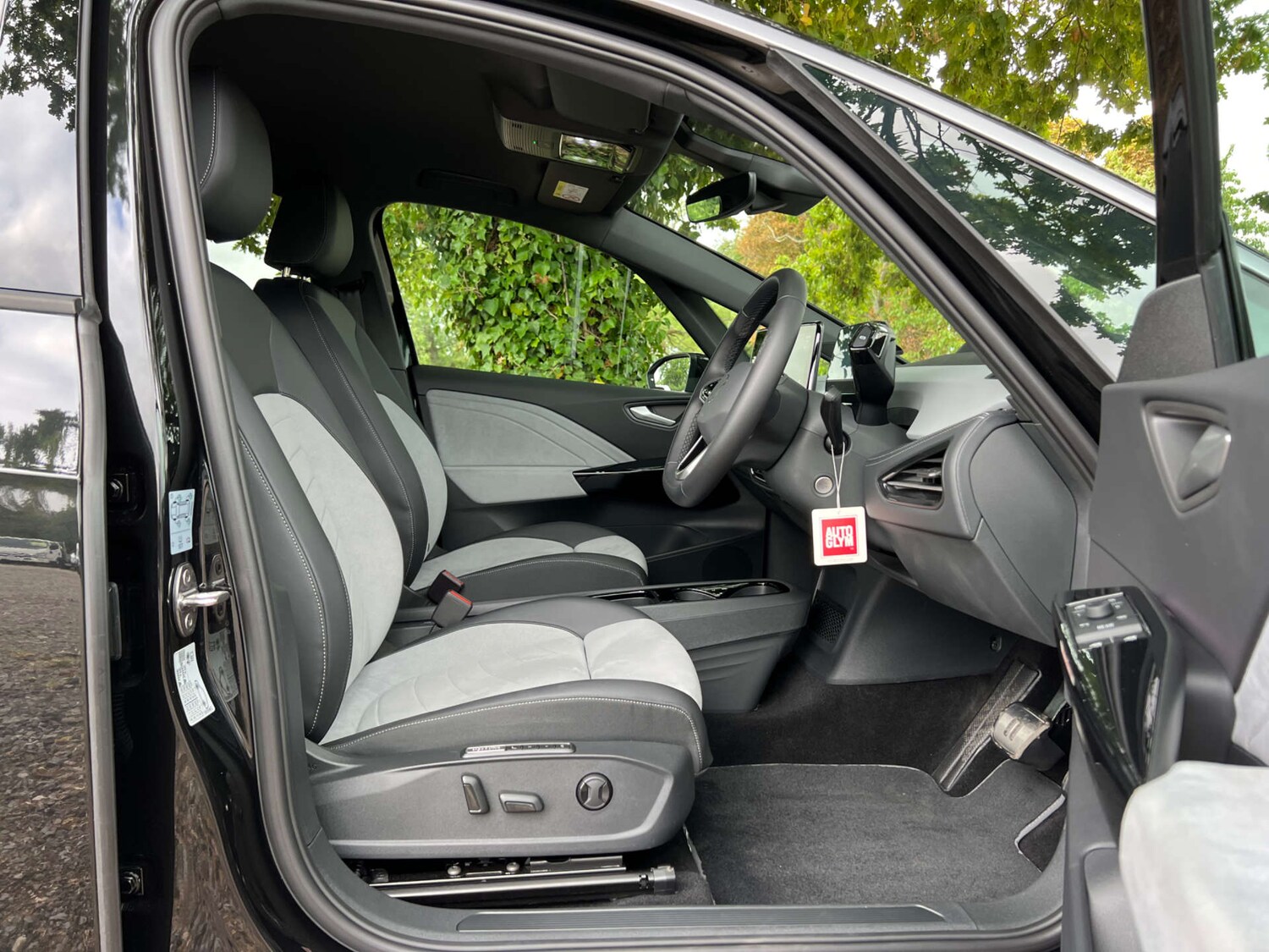 Vehicle 35