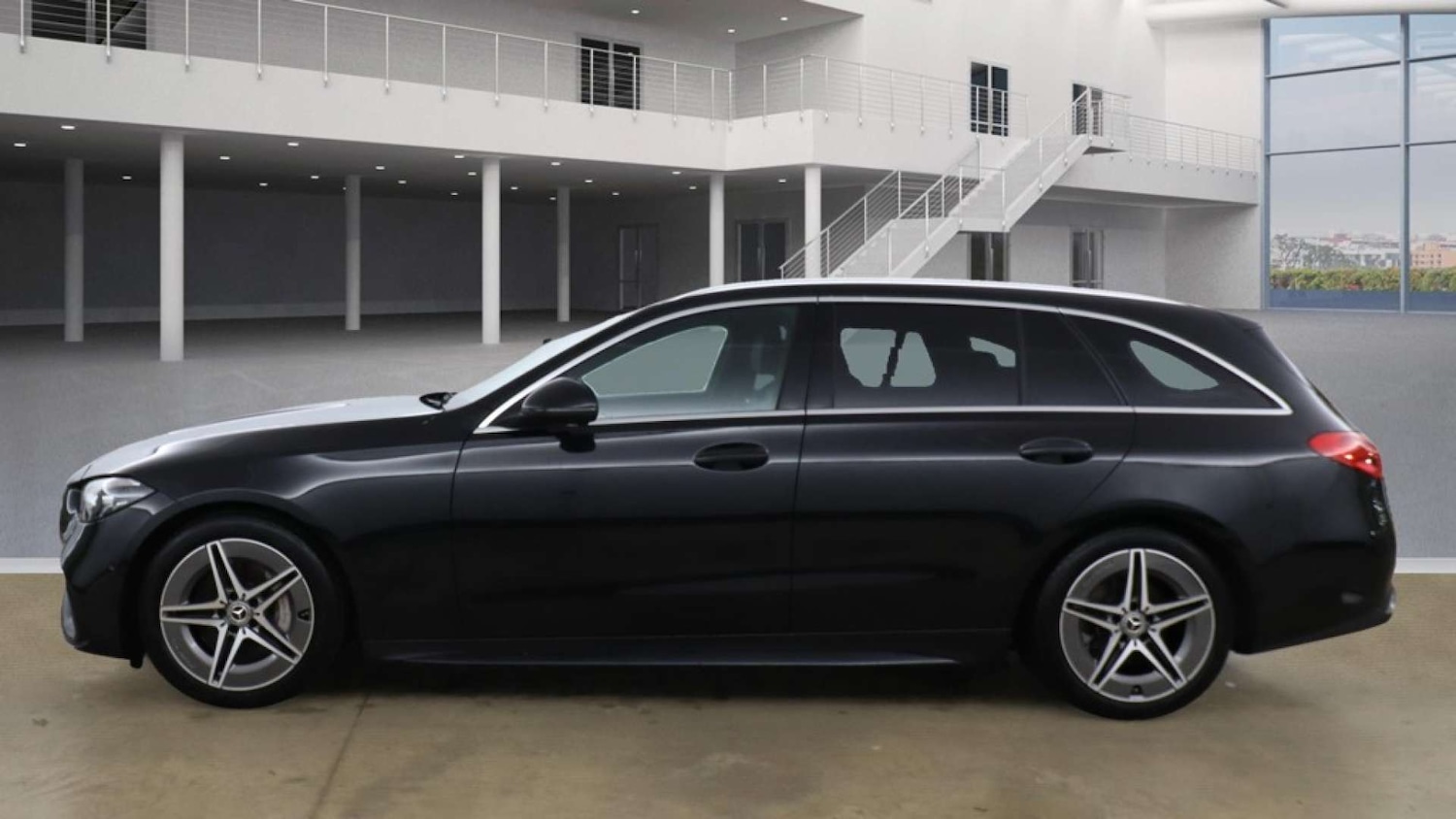 Used Mercedes-Benz C Class 2023 for sale - 76726107: Photo 11