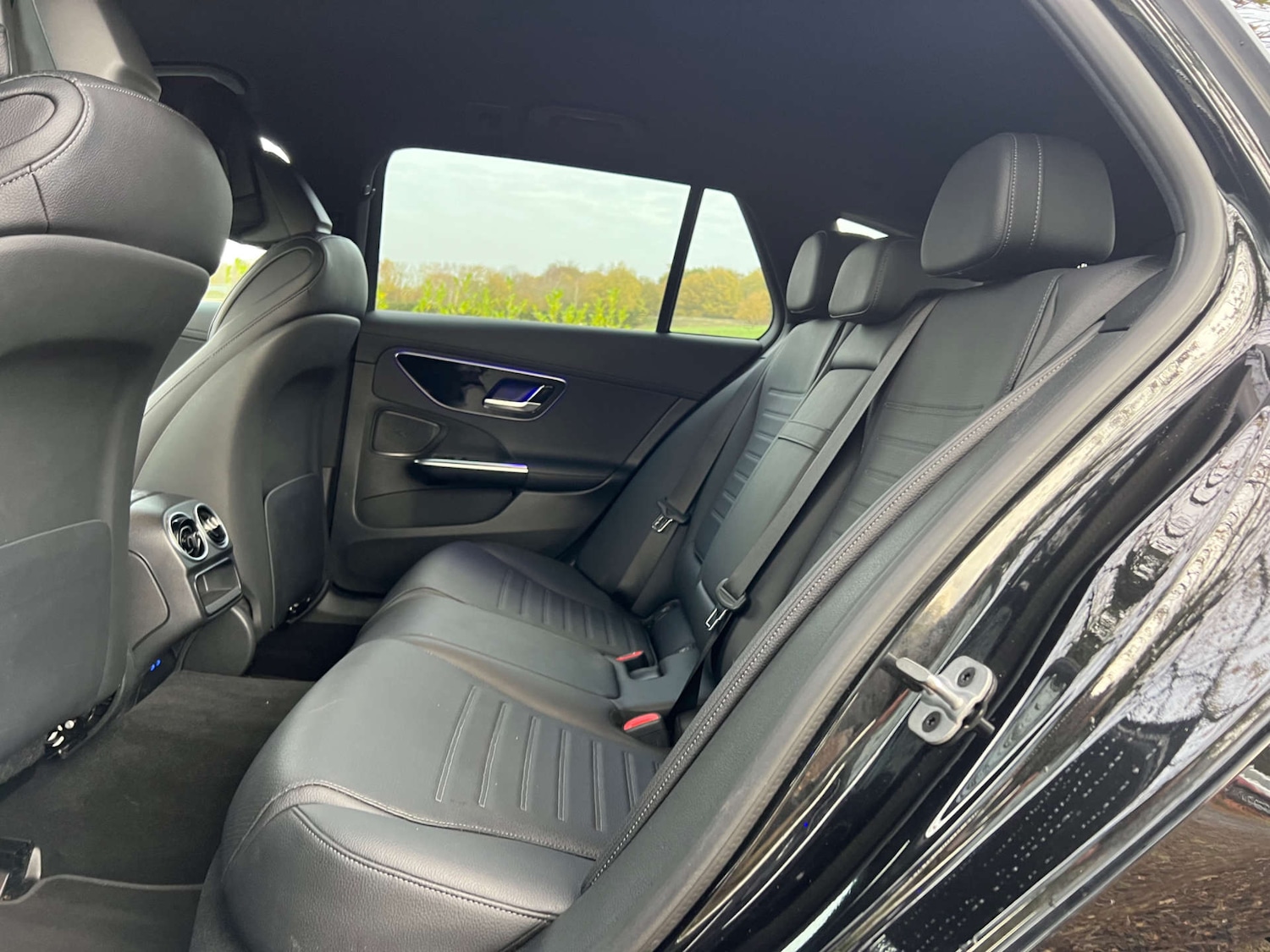 Used Mercedes-Benz C Class 2023 for sale - 76726107: Photo 34