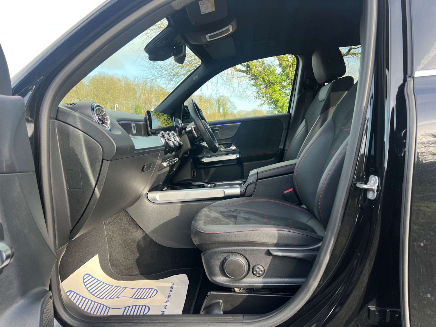 Used Mercedes-Benz GLB 2024 for sale - 77383380: Photo 33