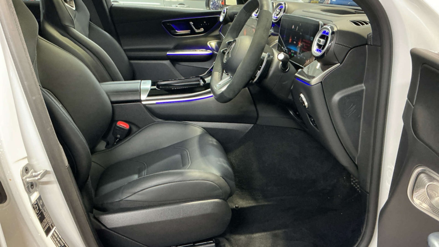 Used Mercedes-Benz GLC 2025 for sale - 77301692: Photo 14