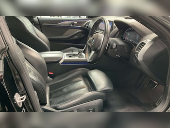 Used BMW 8 Series 2021 for sale - 76144425: Photo 2