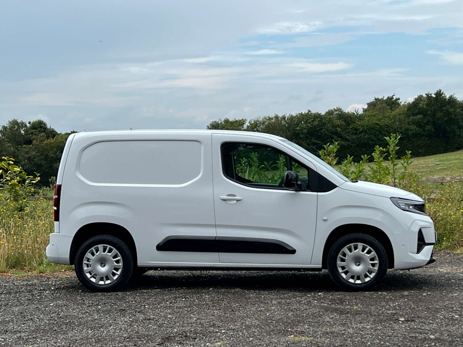 Used Vauxhall Combo 2024 for sale - 76277529: Photo 22