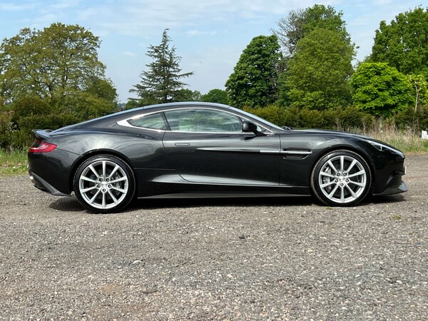 Used Aston Martin Vanquish 2013 for sale - 74536772: Photo 14