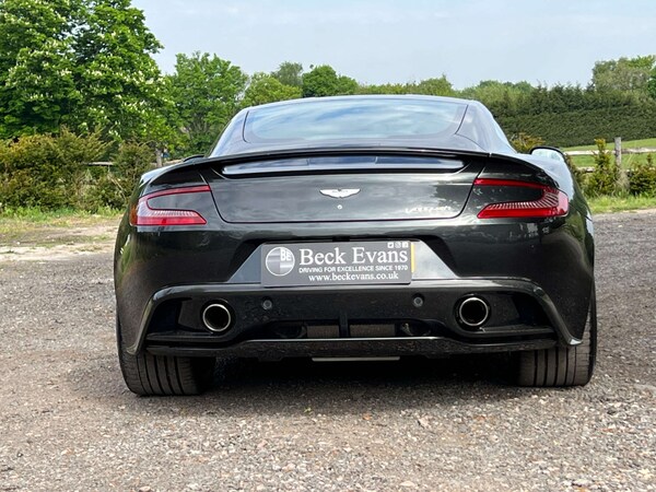 Used Aston Martin Vanquish 2013 for sale - 74536772: Photo 16