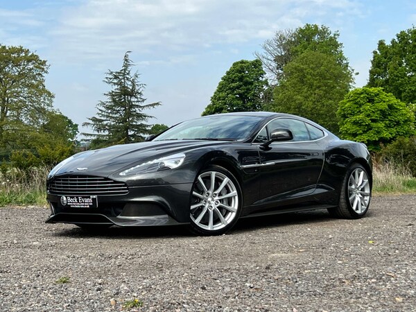 Used Aston Martin Vanquish 2013 for sale - 74536772: Photo 1
