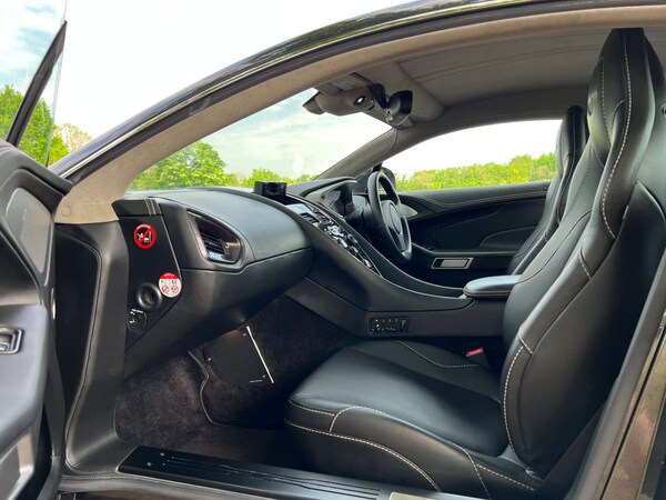 Used Aston Martin Vanquish 2013 for sale - 74536772: Photo 31