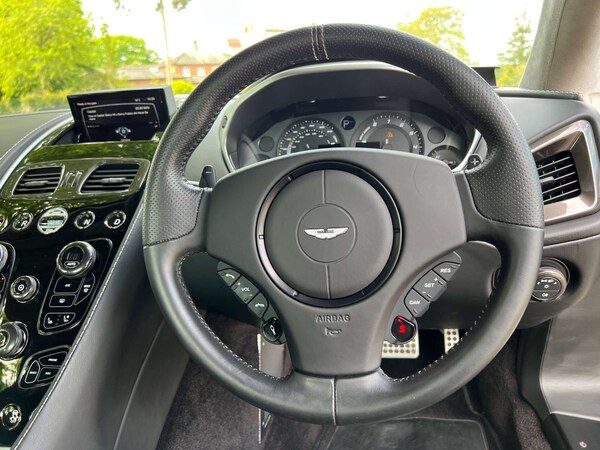 Used Aston Martin Vanquish 2013 for sale - 74536772: Photo 42