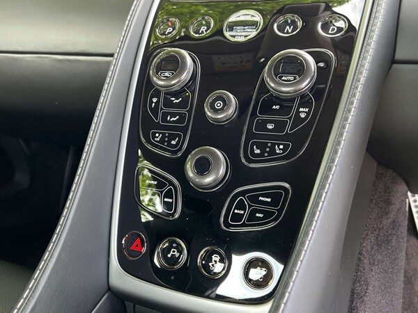 Used Aston Martin Vanquish 2013 for sale - 74536772: Photo 49