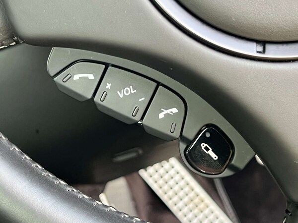 Used Aston Martin Vanquish 2013 for sale - 74536772: Photo 50