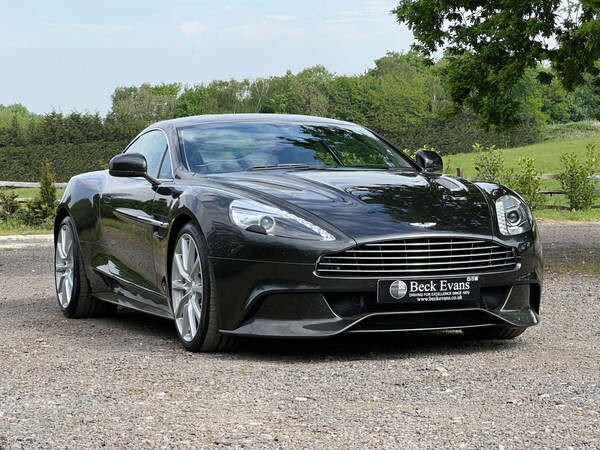 Used Aston Martin Vanquish 2013 for sale - 74536772: Photo 5