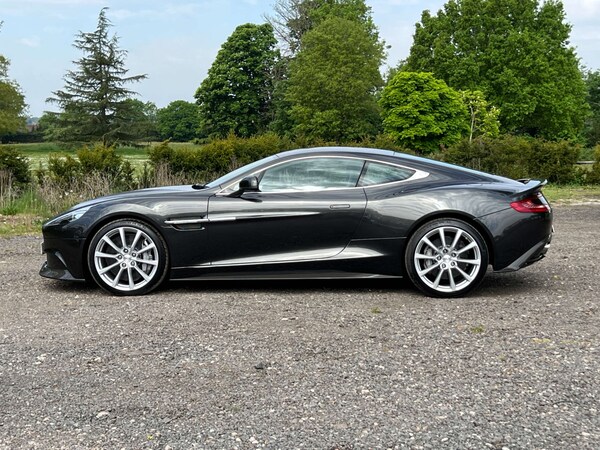 Used Aston Martin Vanquish 2013 for sale - 74536772: Photo 7
