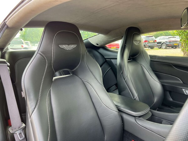Used Aston Martin Vanquish 2013 for sale - 74536772: Photo 8